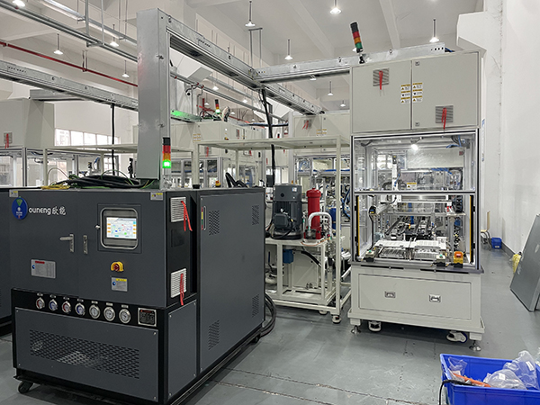 新能源冷熱一體機