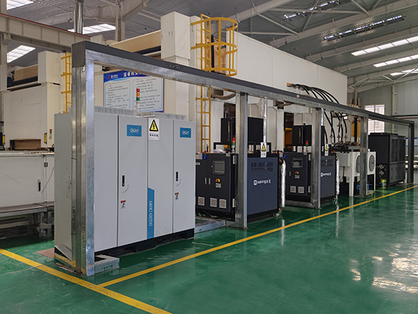 壓板機(jī)模溫機(jī)