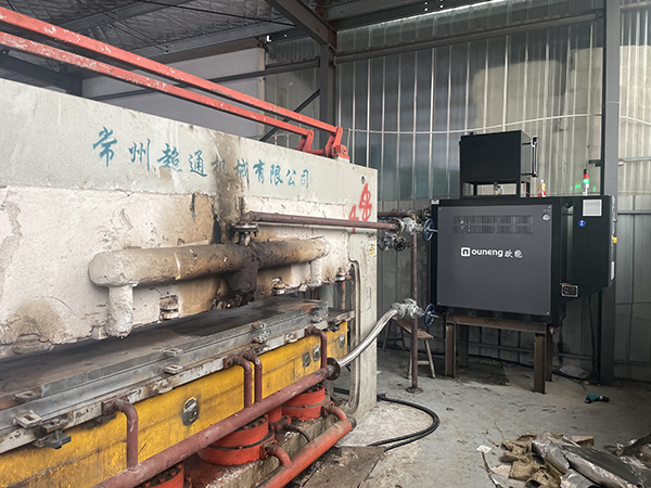 壓板機(jī)模溫機(jī)